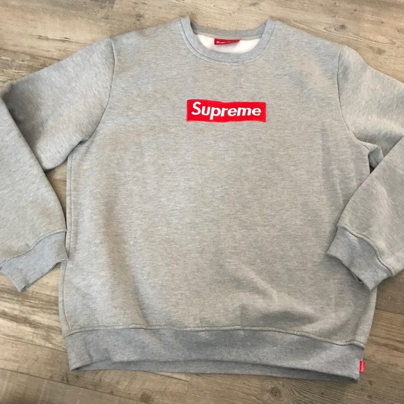 fake supreme crewneck
